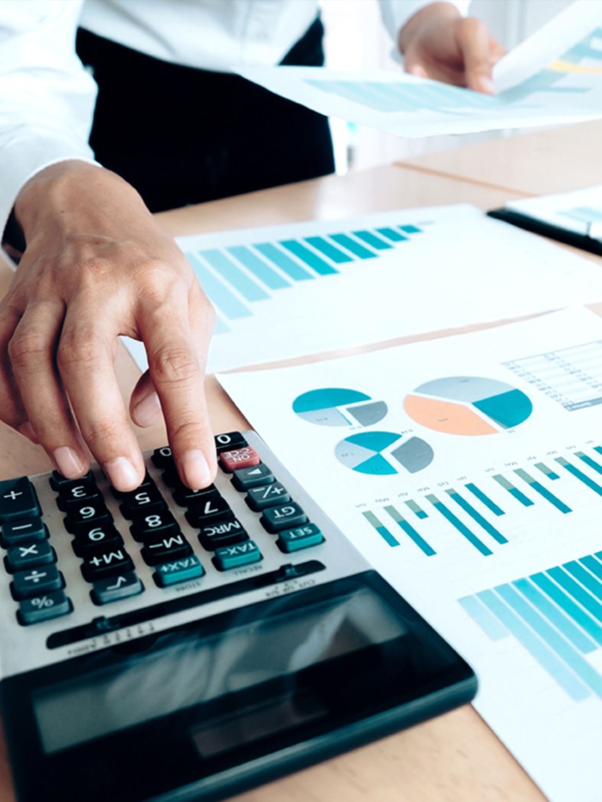 Moduli AI per governance, controllo e reporting